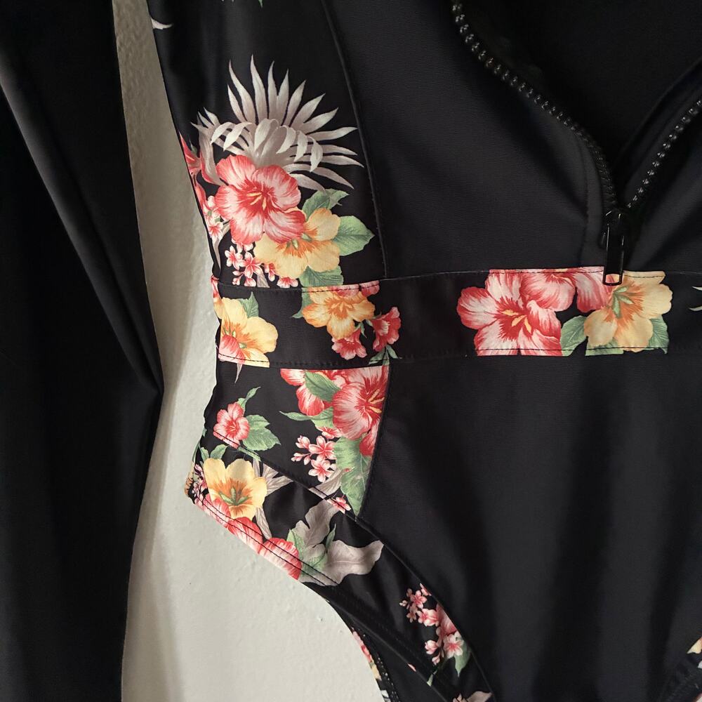 OP Ocean Pacific Floral Surf Suit One Piece Swimsuit Long Sleeve Women's L NWT - Picture 3 of 11